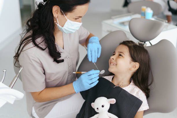 Best Emergency Dental Care for Broken or Chipped Teeth in South Lockport, NY